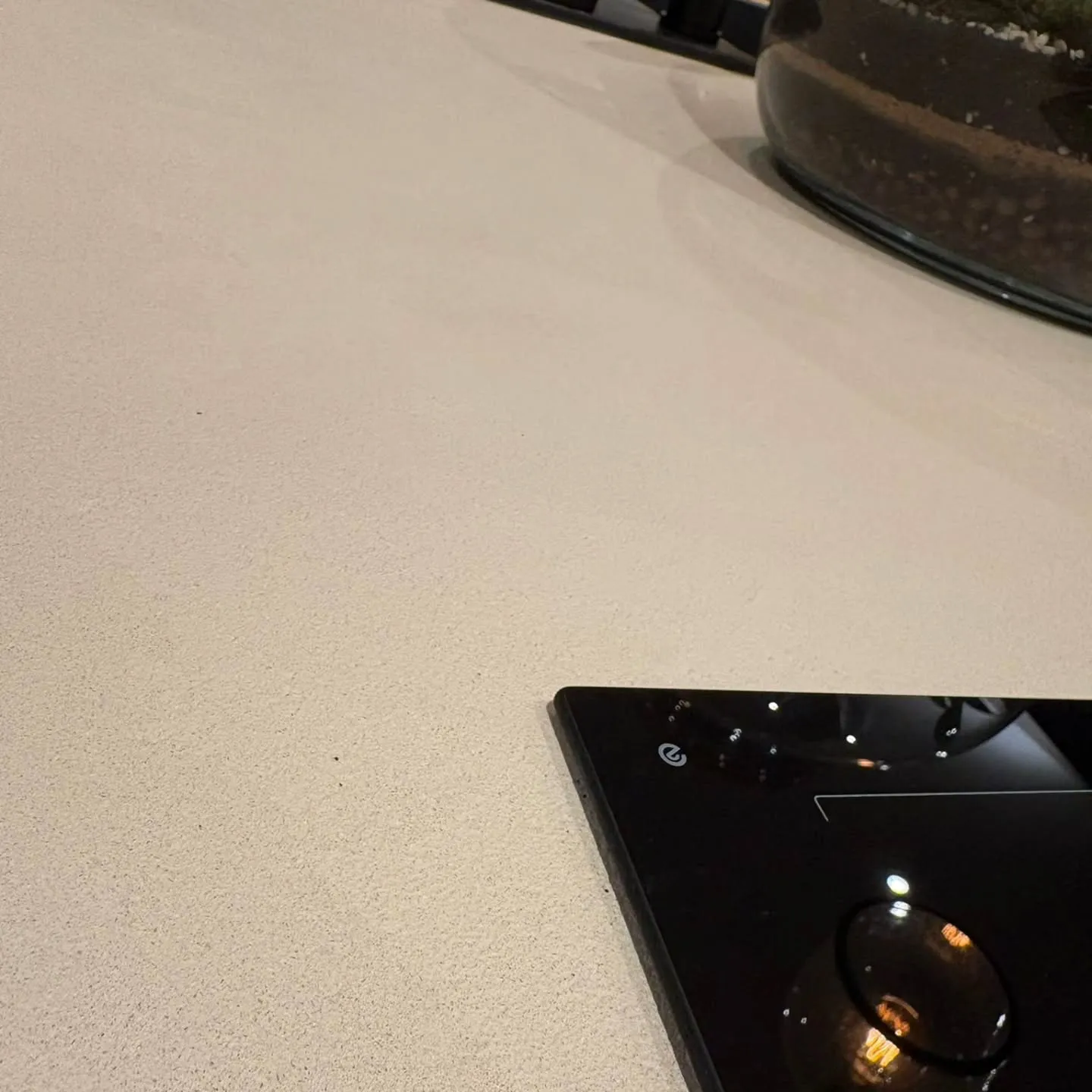 TCS Venetian Plastering - Venetian Kitchen Worktop Detail - North Lanarkshire and Glasgow TCS Venetian Plastering - Venetian Kitchen Worktop Detail - North Lanarkshire and Glasgow